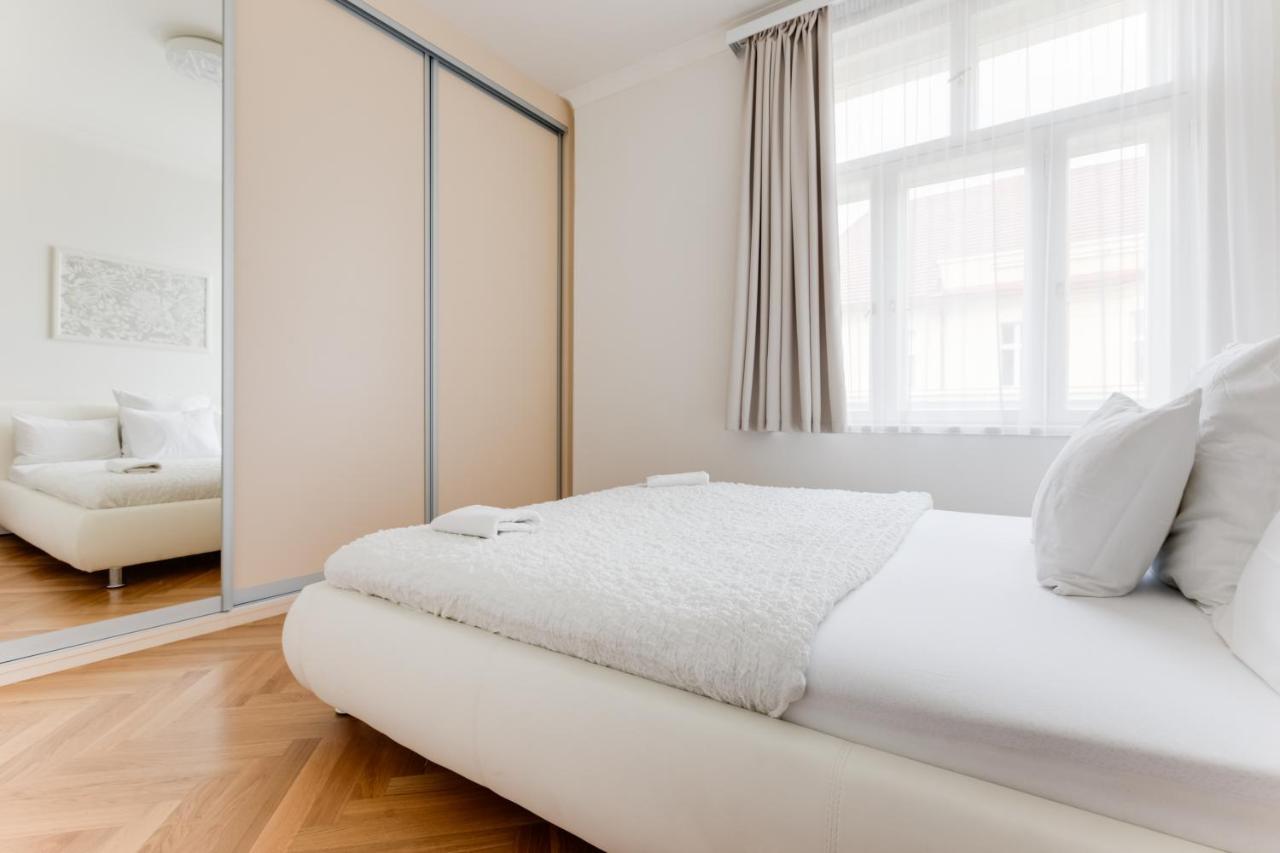 Friendly Apartments In Prag Dış mekan fotoğraf