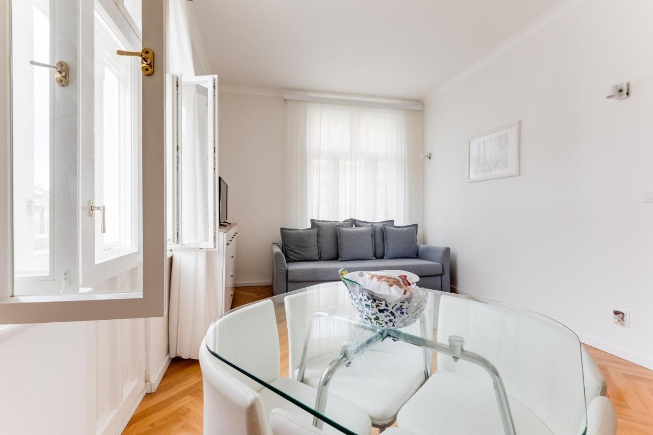 Friendly Apartments In Prag Dış mekan fotoğraf