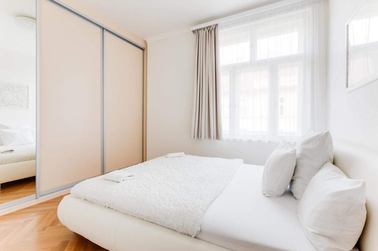 Friendly Apartments In Prag Dış mekan fotoğraf
