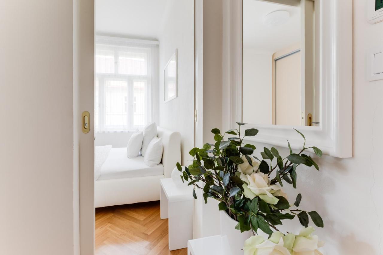 Friendly Apartments In Prag Dış mekan fotoğraf