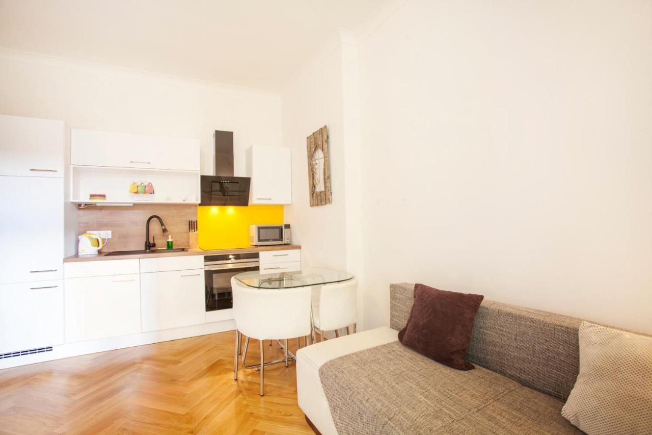 Friendly Apartments In Prag Dış mekan fotoğraf